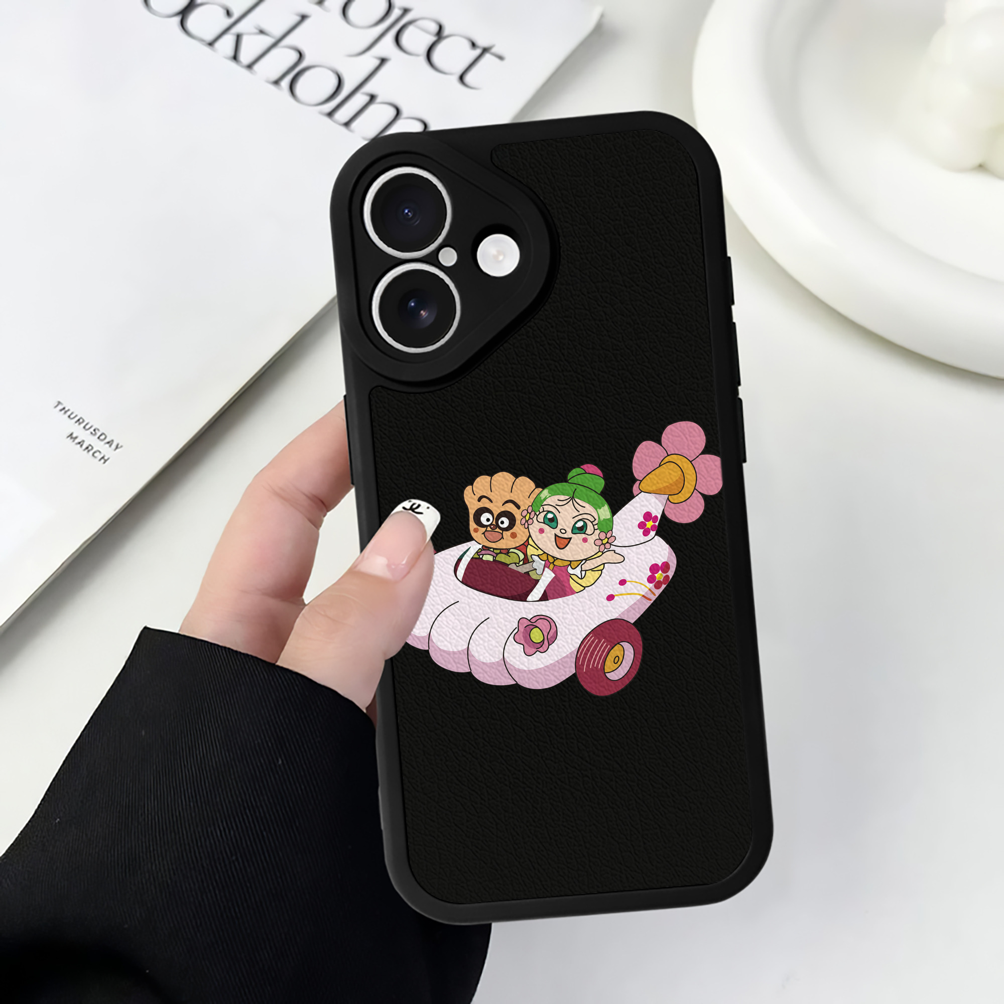 （画像用） アンパンマン Anpanman 【iPhone 16シリーズ対応】シリコンスマホケース（レザー調） 材質：シリコン